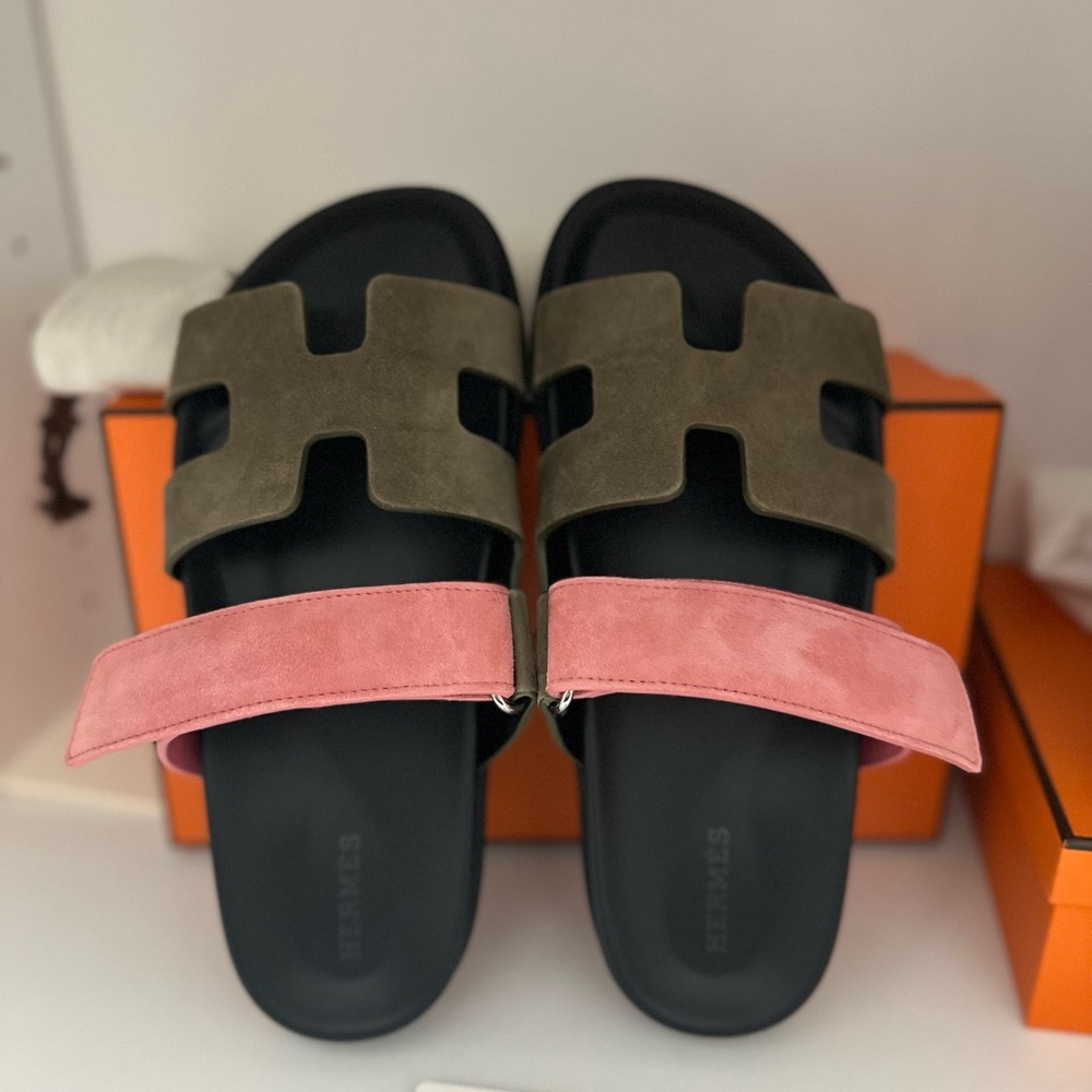 Hermes Chypre sandals, Sz 37.5 - Picture 6 of 12